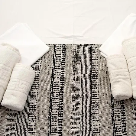 Argo-studios Apartment Kini