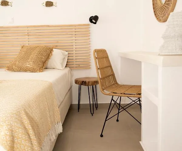 Argo-studios Apartment Kini